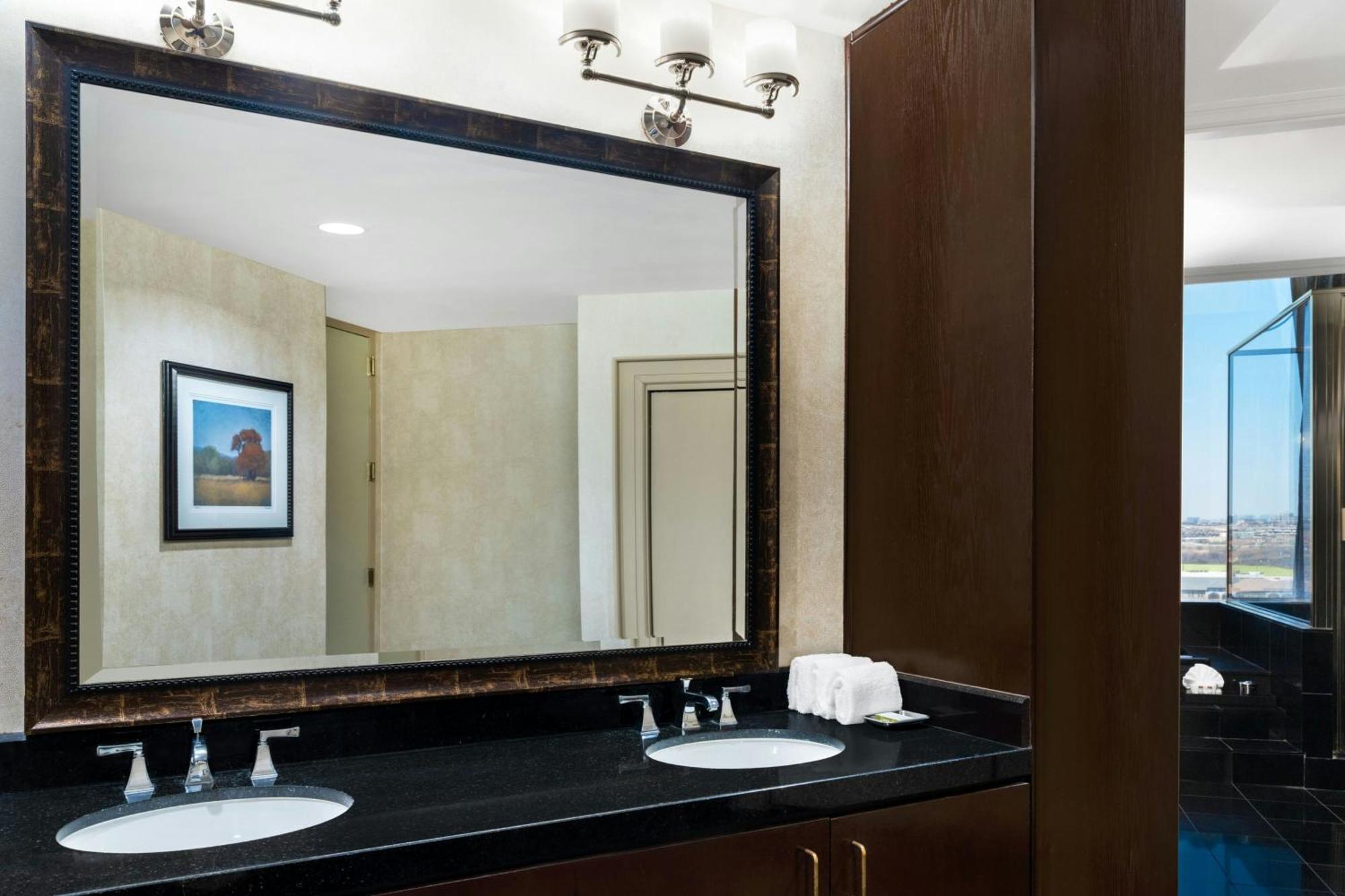 ออมนิ ดัลลัส พาร์ค เวสต์ Hotel ฟาร์เมอร์สแบรนช์ ภายนอก รูปภาพ
